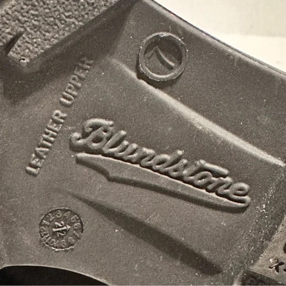 Blundstone Classic Chelsea Boots in Rustic Black Women's US 10/ UK 7 - Picture 6 of 8